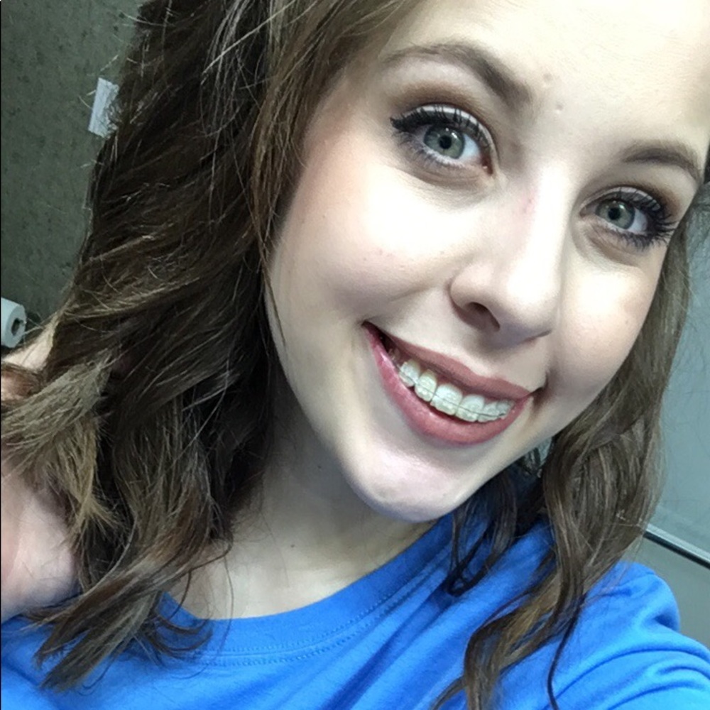 Meet your Posher, Jordyn